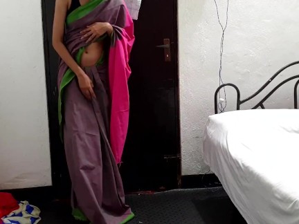 sri lankan hot wife having sex with her boss for promotion බොස් බොස් එක්ක රූම් ගිහින්