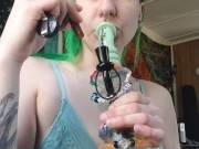 bong rip titty shake 11/16