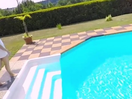 RealityLovers - Seducing The Poolboy