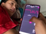 DESPIERTO A MI CHICA CON SU VIBRADOR, LE ENCANTA!! 13/16