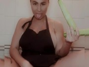 Stunning MILF Cristina making some TACOS with her wet pussy masturbating  10/16