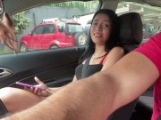 MI CHOFER SE EMOCIONA AL VERME CON MI VIBRADOR ADENTRO 6/16