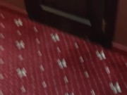 Красотка страстно отсосала в холле отеля,а потом отдалась по собачьи 12/16