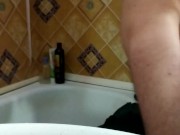 Подруга мамы давно хотела дать мне, вот и трахнул по быстрому 10/16