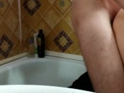 Подруга мамы давно хотела дать мне, вот и трахнул по быстрому 8/16