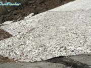 Man Peeing Girl Holding Dick on Snow Mountain 6/16