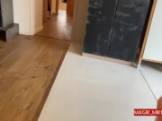 PLUMBER ADVENTURE 1- MILF ama de casa quiere la polla del fontanero 13/16