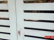 PLUMBER ADVENTURE 1- MILF ama de casa quiere la polla del fontanero 2/16