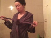 Bathing Hot Pussy In The Shower 1/16