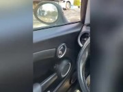 Je réalise le défi d’un abonné : me goder la chatte sur une aire d’autoroute 7/16