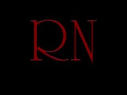 La cagna mostra uno spogliarello in un ufficio vuoto. Mostra fica 1/16