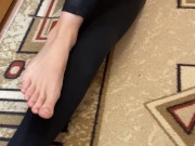 Girl in leggings does sport 16/16