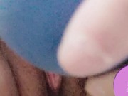 ひとりえっち13 トイレで色気のないパンツの上から中から横からイジイジ。秘密兵器？でちゅっと。イク！ 10/16