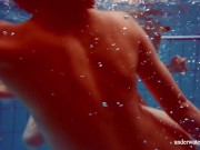 Hottest teens Melisa and Marusia swimming in the pool 16/16