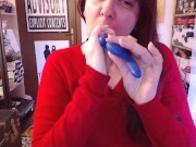 A big blue balloon gives me an orgasm over and over again wanna see how? 3/16