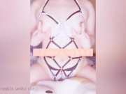 ダブル歯ブラシでへこへこ乳首イキオナニー 10/16