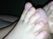 Footjob for BigSexxxi cum on my feet  7/16