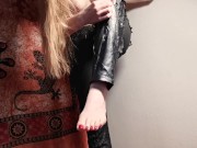 Topless beauty pisses through her ruined leather trousers 14/16