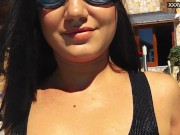 Hands in panties and rubbing in the swimming pool 5/16