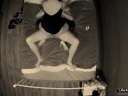 Эта  была не прочь поскакать на моем члене пока жены нет дома 9/16