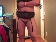 Sexy Milf strips😘😈 8/16