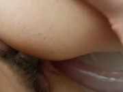 Un jouet une queue & 2 trous... 🤐 12/16