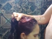 Fodeu a esposa no banho e gozou na cara dela 13/16