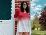 Flashing my pussy while cars drive by and power pissing outside 1/16