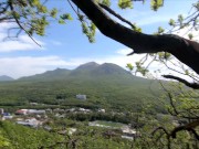 Эксгибиционистка гуляет в горах 11/16