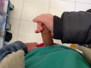 Geiler riskanter Handjob im Supermarkt - Public :P 14/16