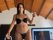 cambiandome y jugando con mi novio 12/16