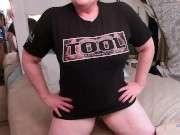 V620 This gambler in Texas is trying for an inside straight, sending me his Tool shirt to absorb cum 3/16