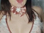 Lika Lax plays with strawberries in her mouth and fucks herself in the throat 15/16