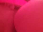 Voy de visita donde mi amigo y termino grabandome en cuatro y con la boca llena de leche 8/16