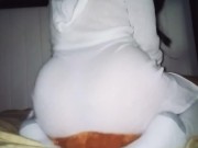 Estoy muy caliente y me masturbo antes de empezar mi día hasta llegar a un orgasmo con mi osito🐻🤤 4/16