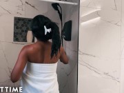 Sexy Mocha Menage Wants To Shower With You 3/16