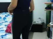 Mi compañera llega del gimnasio y la convencí de follar mientras su novio no está