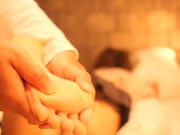 セックス依存症のオイルマッサージ屋さん💕エロい手つきに思わず喘ぎ声❤️🙃キス音👄ロールプレイ💆セクシーな太ももや足の裏を丁寧にもみもみ👏💙【ASMR】Oil massage 10/16