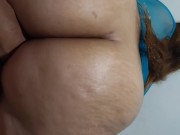 Cuando estoy sola en casa siempre llamo a mi amigo para coger, me encanta sacarle la leche. 16/16