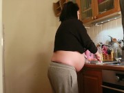Homework in 9 month pregnancy Washes dishes naked 11/16