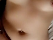 Je me caresse des  à la minette 😜 12/16