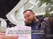 HUNT4K Belle mit roten Haaren von Fremden in Toilette vor BF gefickt 4/16