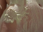 Petit essai d'argile blanche sous la douche. 8/16