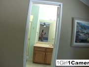 Sexy Kirra Lynne alone with her camera 4/16