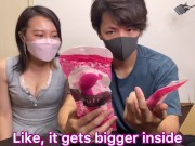 誕生日に大量のおもちゃ責め！彼女の乳首やおマンコをいろんなバイブで潮吹き絶叫させました Japanese Amateur Homemade Adult Toys Orgasm - えむゆみカップル 7/16