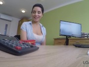 LOAN4K Curvaceous stunner knows how to solve her problems with money 4/16