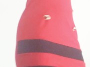 Susie Jackson nous fais un superbe essayage, une robe rouge sexy et un string et biensure du nue 13/16