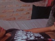 Quería chuparle la pija a mi amigo que juega free fire 9/16