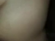 Le doy a mi novio unos buenos y ricos sentones 8/16