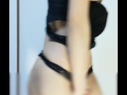 少女は立ちオナニーで体を見せつけ電マでイキ 9/16